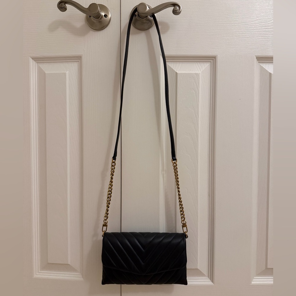Quince Italian Leather Quilted Wallet
Crossbody Purse Black